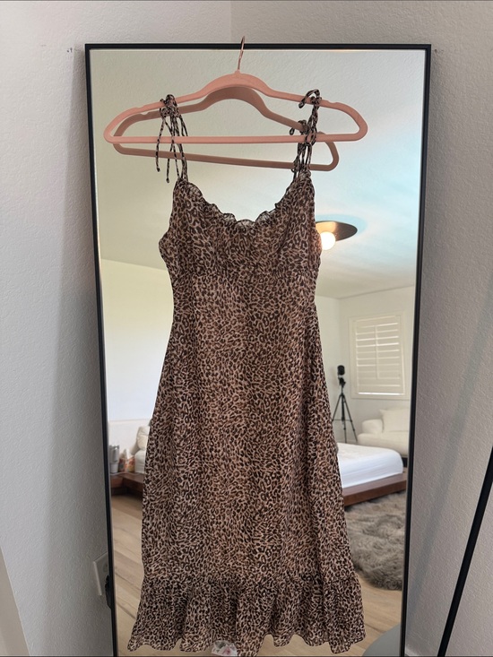 More To Come Dresses & Skirts - Leopard Print Tie-Strap Midi Dress in Brown